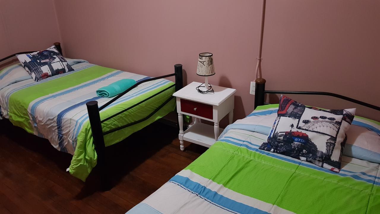Hostal Viajeros Punta Arenas Exterior photo